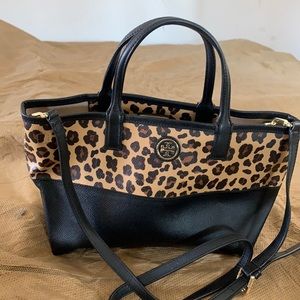 Tory Burch leopard tote in perfect condition used